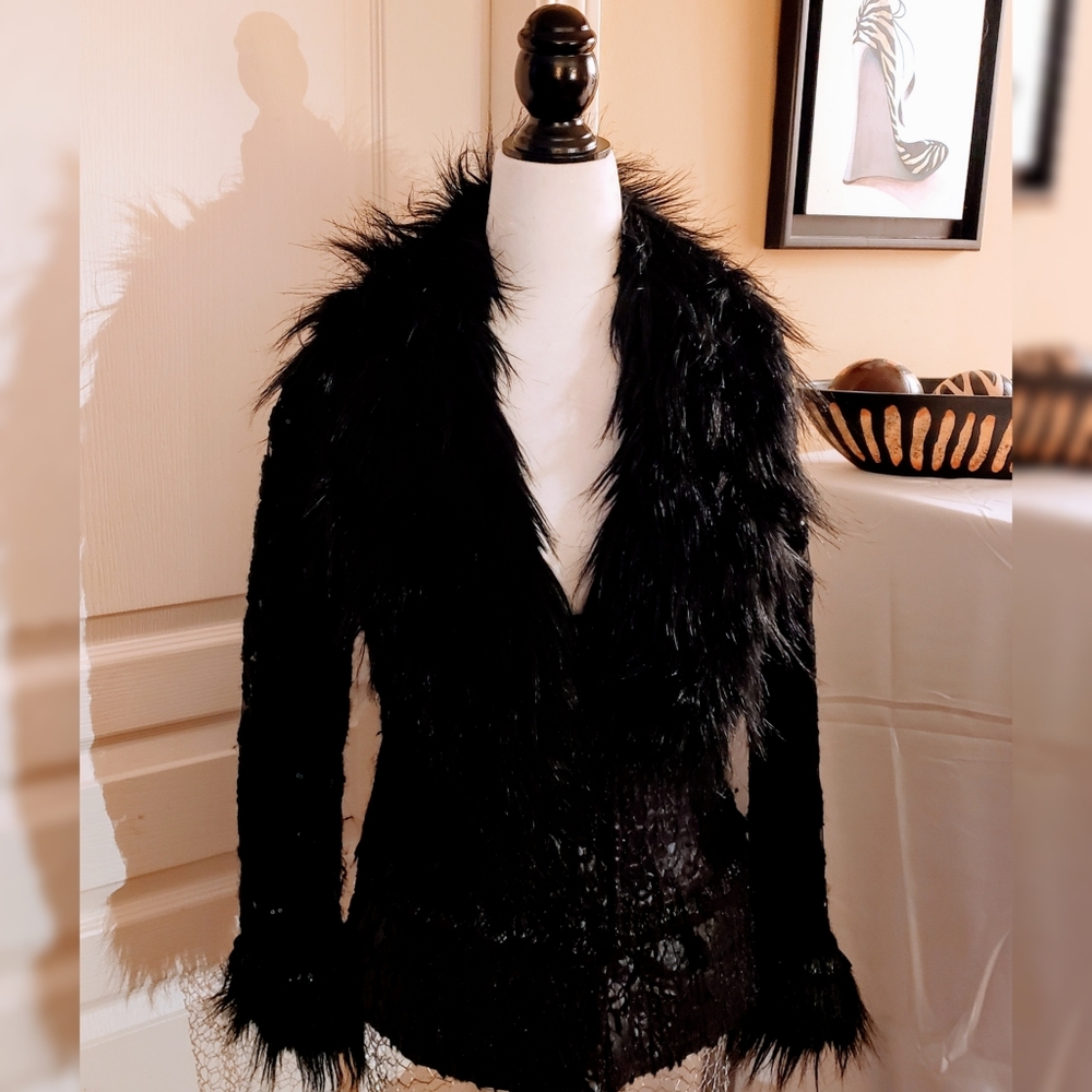 Gorgeous Faux fur sweater jacket